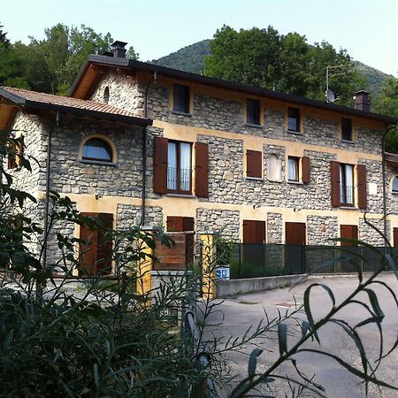 Agriturismo Il Talento Nella Quiete Castiglione dʼIntelvi Kültér fotó