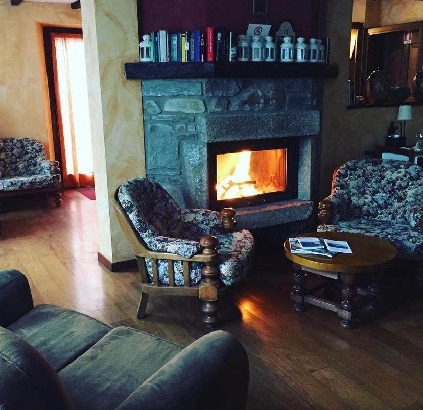 Agriturismo Il Talento Nella Quiete Castiglione dʼIntelvi Kültér fotó