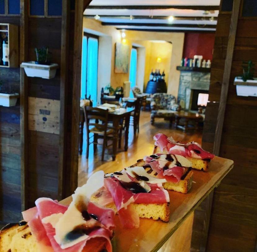 Agriturismo Il Talento Nella Quiete Castiglione dʼIntelvi Kültér fotó