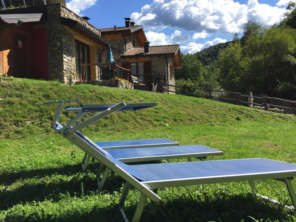 Agriturismo Il Talento Nella Quiete Castiglione dʼIntelvi Kültér fotó