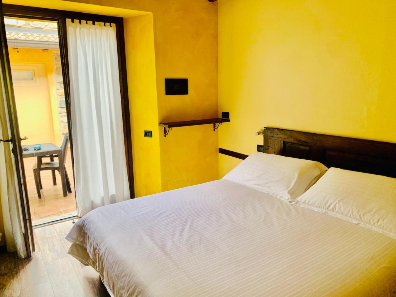 Agriturismo Il Talento Nella Quiete Castiglione dʼIntelvi Kültér fotó