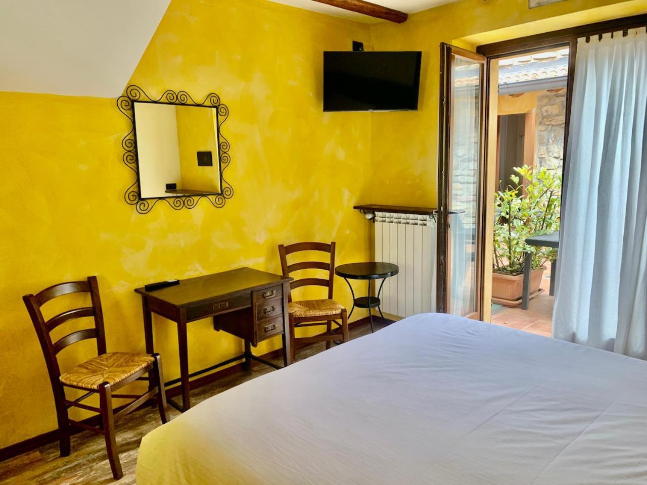 Agriturismo Il Talento Nella Quiete Castiglione dʼIntelvi Kültér fotó